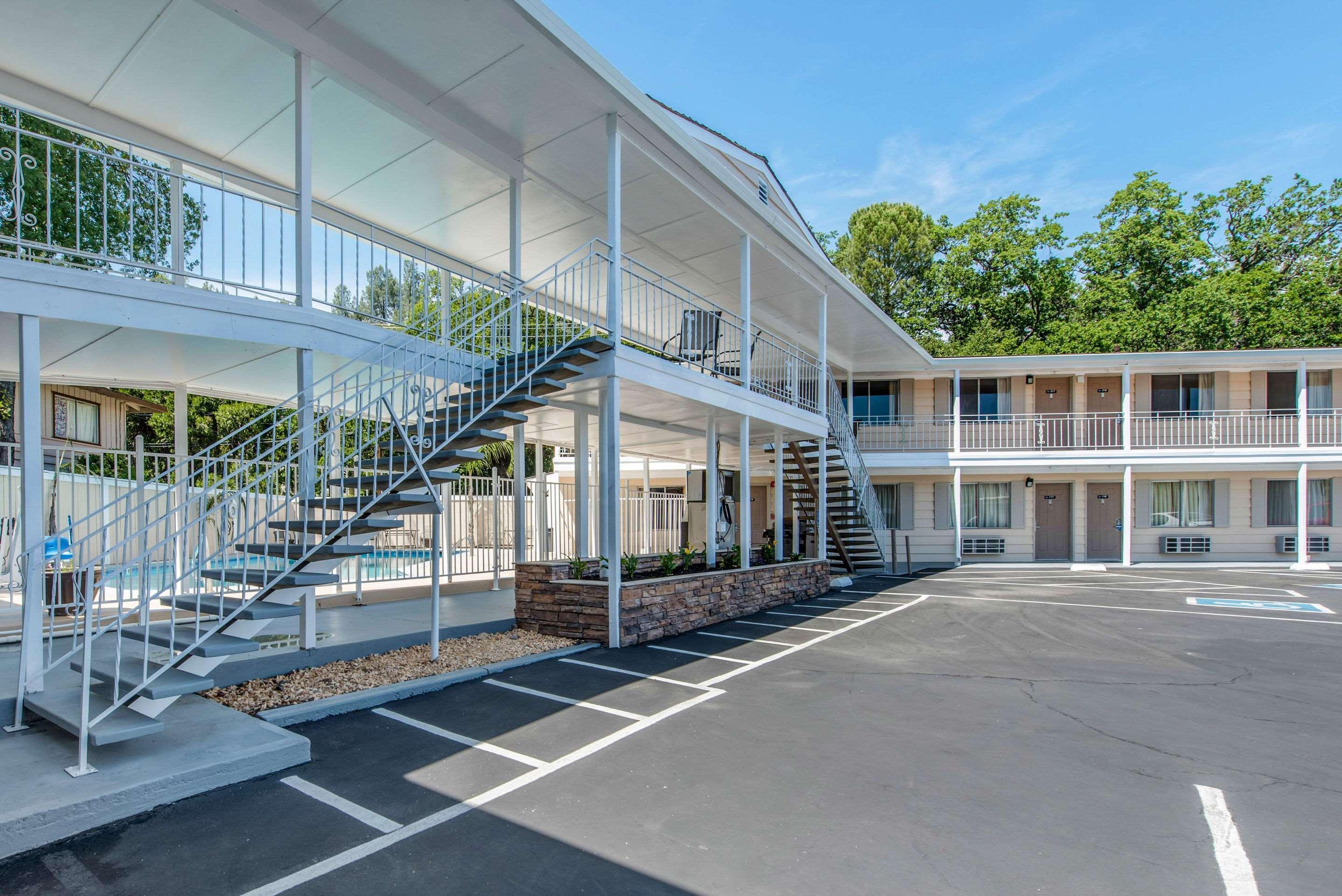 Hotel Abode Redding Exteriér fotografie