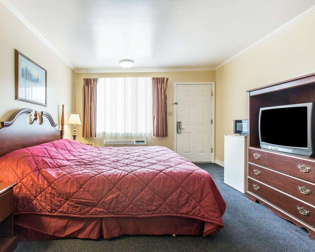 Hotel Abode Redding Pokoj fotografie